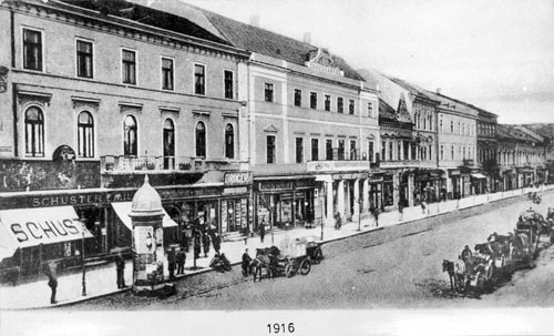Imagine:1916-Piata-Libertatii.jpg