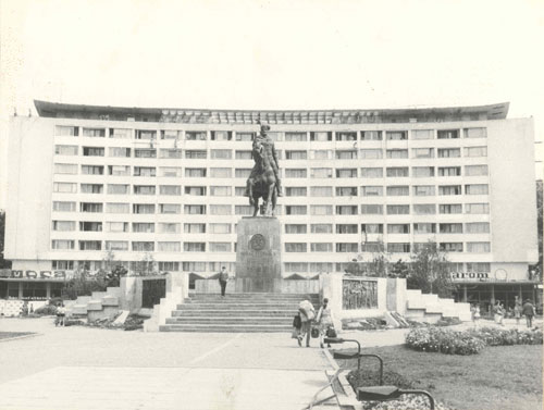 Imagine:Statuia-mihai-viteazul.jpg